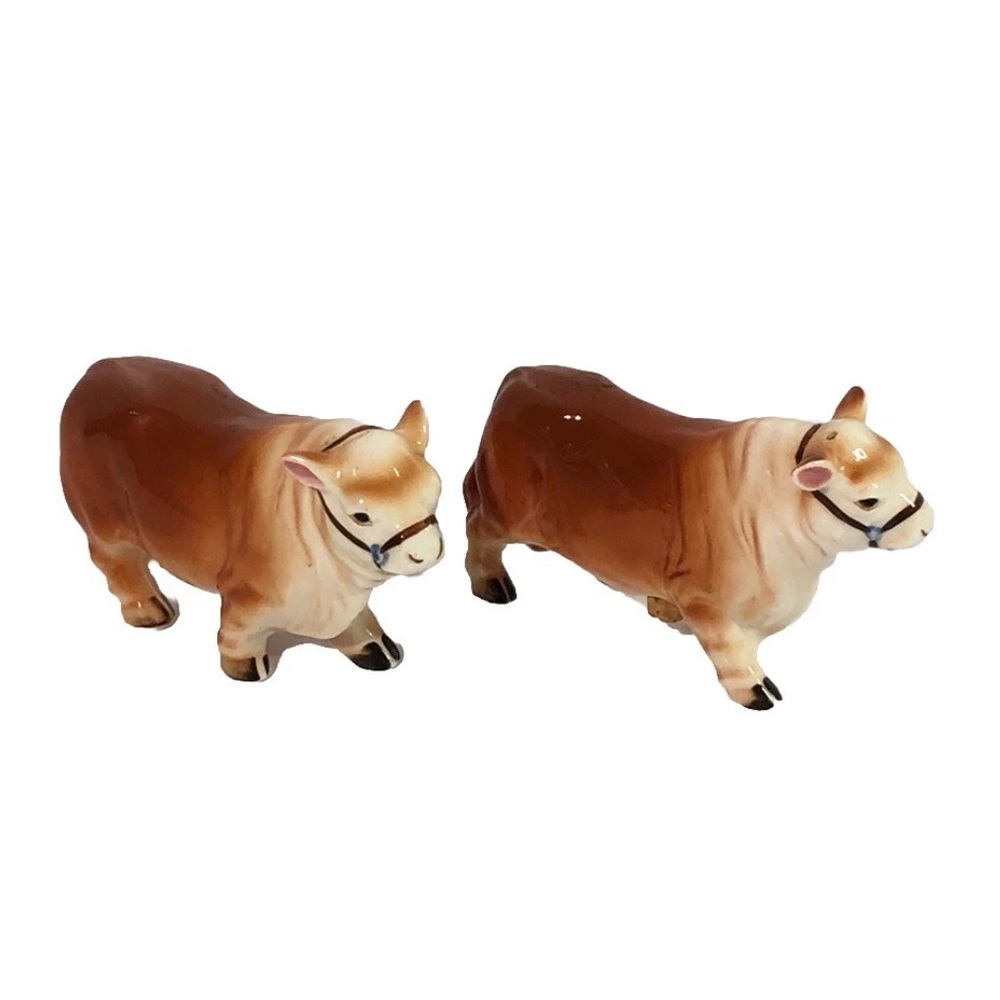 Vintage 50s Red/Brown Hereford Cow Steer Bull Salt & Pepper Shakers Set